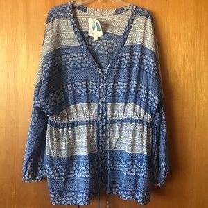 Edme & Esyllte Floral Blouse